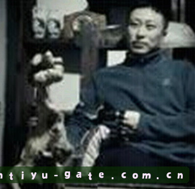 陈静